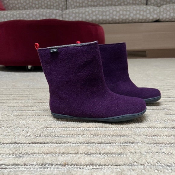 Cozy Camper Wool booties - Picture 2 of 4
